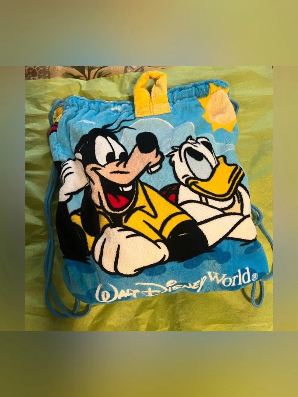 Disney backpack/beach towel NWT